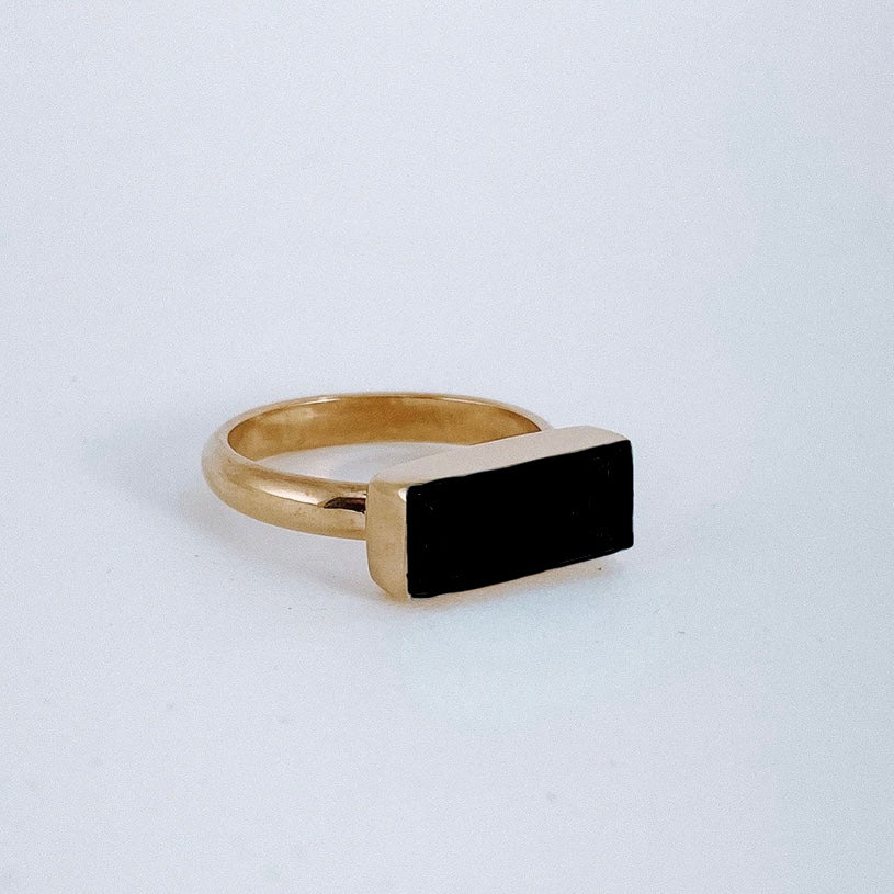 Black Onyx Horizontal Ring